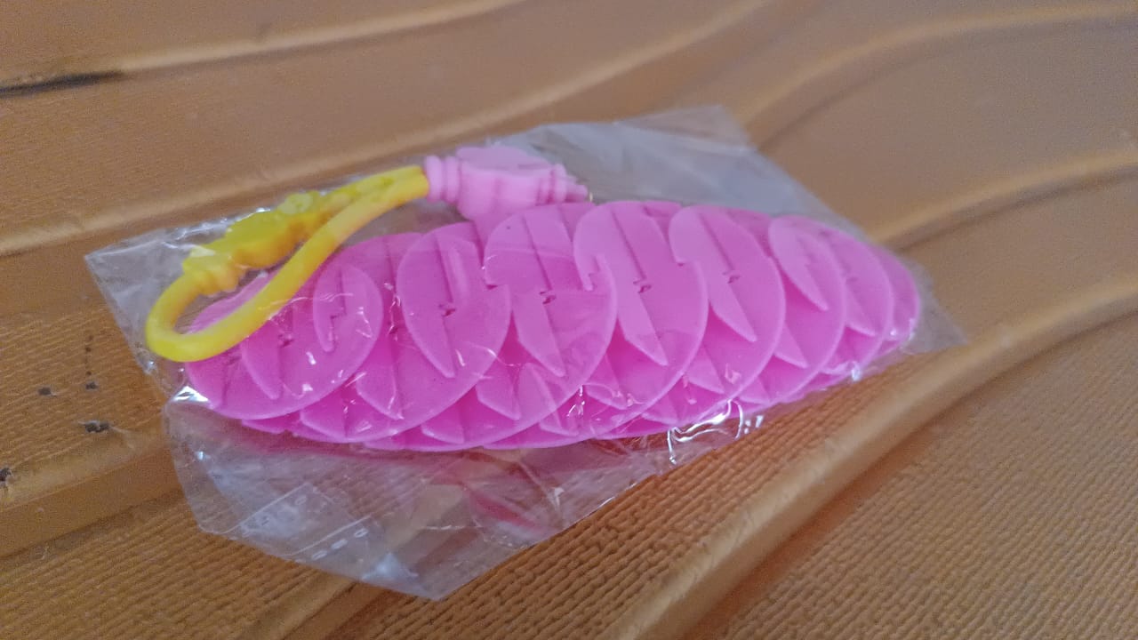Plastic Toy Worm Fidget for Kids and Adults (1 Pc)