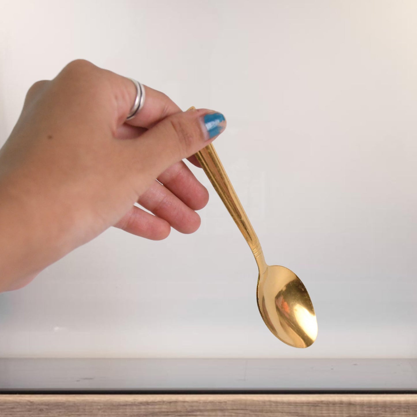 Premium Luxurious Stainless Steel Coated Spoons (6 Pcs Set / Golden)